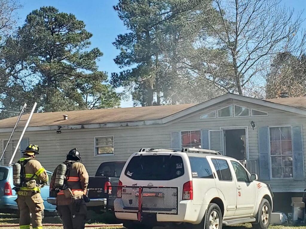 2 displaced after Thanksgiving Day fire at Lexington County home ...