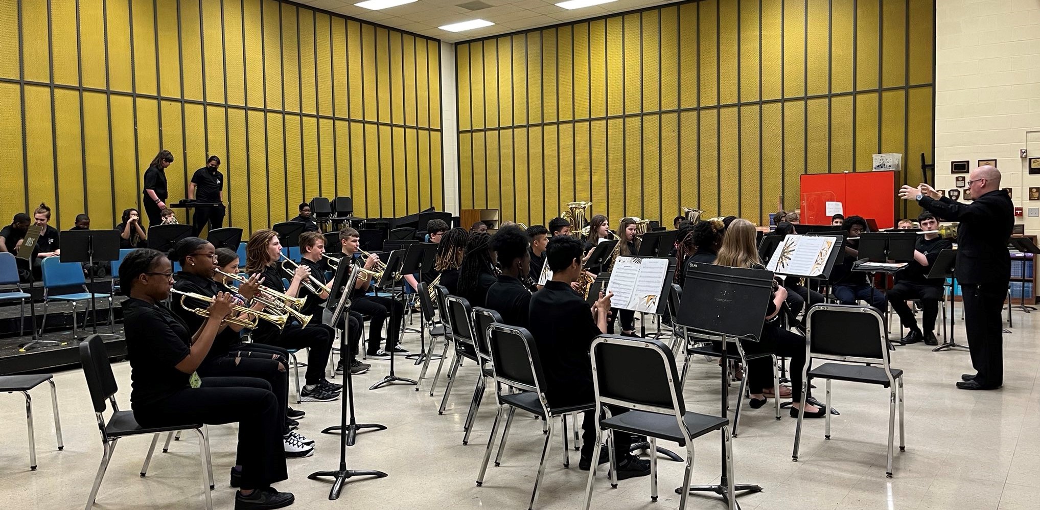 northside-middle-school-symphonic-winds-band-receives-superior-rating