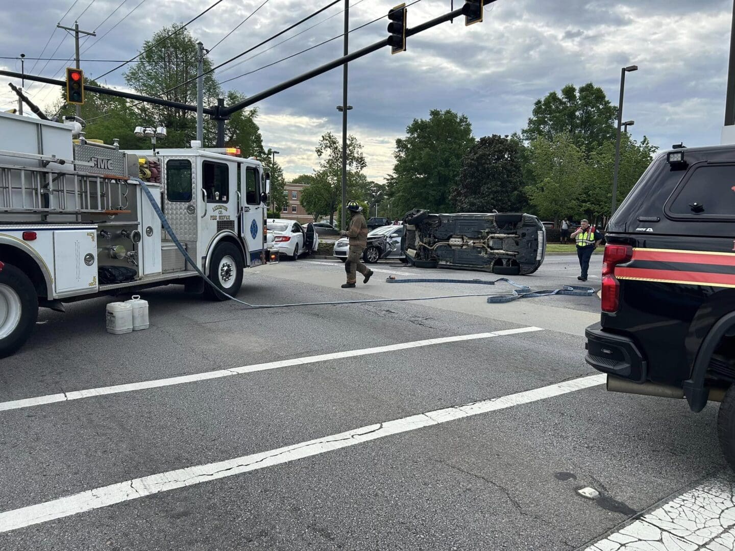 Lexington Police work crash with injuries in Lexington - WestMetroNews