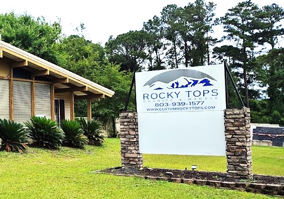 Rocky tops